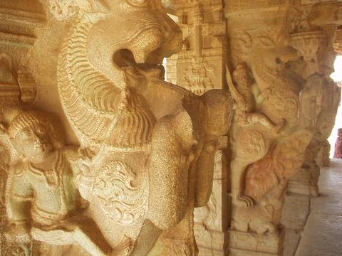 Statues of warriors on rampant lions, Vittala Temple, Hampi.