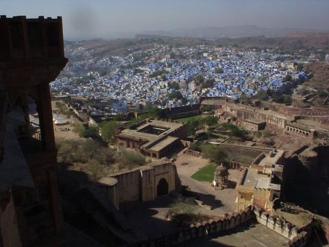 Jodhpur fort and the Blue City.