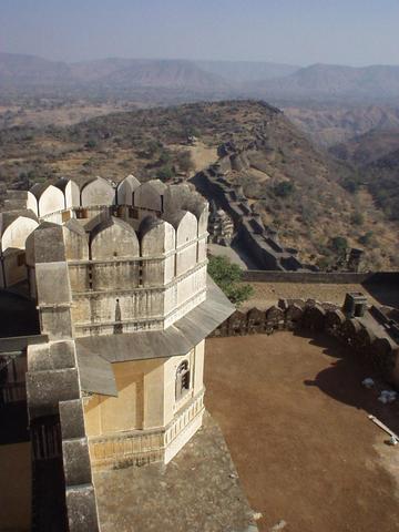 The fort at Kumbhalgarh.