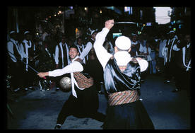 syrian_dancers_swordfighting
